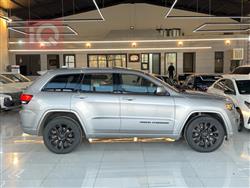 جیپ گراند شیرۆکی